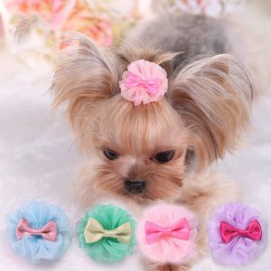 Luxe Honden Haarspeldje met Organza Strik – WoefieLux Puppy Haarklem – Schattige Accessoires voor Huisdieren - Cute and Shiny collectie