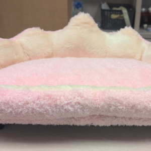 pink princess bed 30x30x30cm